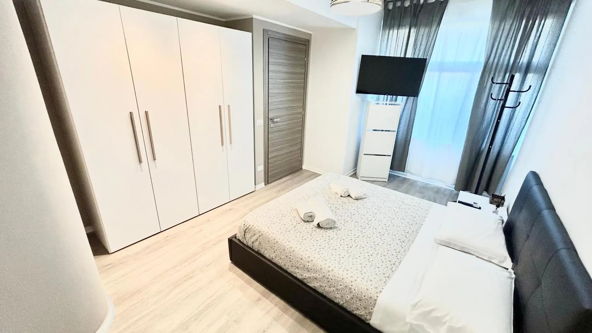 Un Letto Ideale Eur Rome